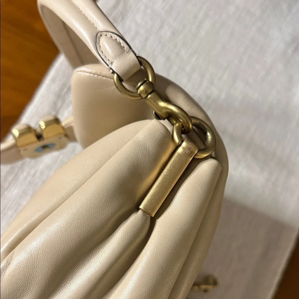 Coach Pillow Tabby 26 Shoulder Bag - Picture 6 of 9